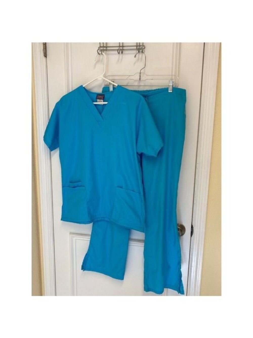 Cherokee Light Blue Turquoise Scrubs Uniform Size Small Top & Small Petite Pants